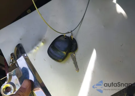 2005 Chevrolet Suburban 1500 Lt from USA, damaged, VIN 3GNFK16Z25G289392